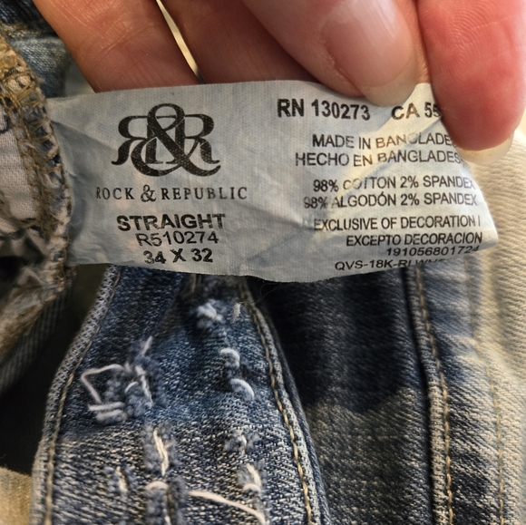 Reworked Rock & Republic Distressed Denium Jean Shorts Cut off Size 34 x 32 - Picture 6 of 8